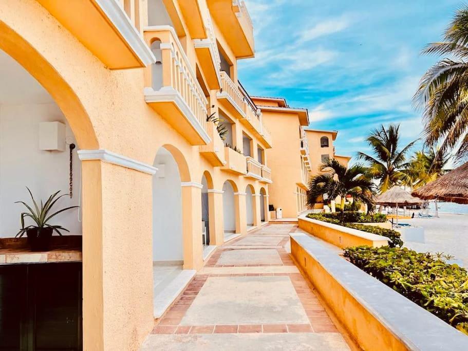 Punta Me Apartment Beach Front In The Hotel & Waterpark Cancún Exterior foto